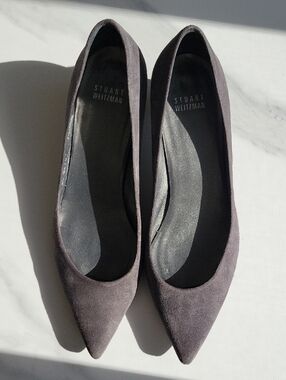 Stuart Weitzman Pointed Toe Grey Suede Flats